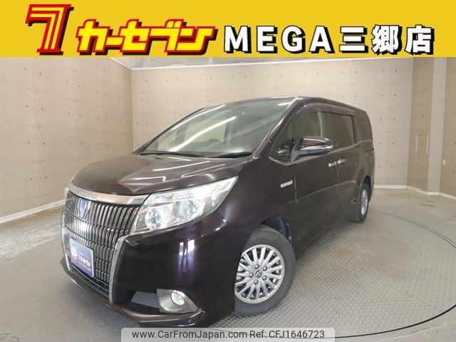 toyota esquire 2015 CFJ1646723 image 1