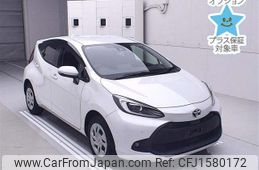 toyota aqua 2021 CFJ1580172