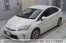 toyota prius 2012 -TOYOTA--Prius DAA-ZVW30--ZVW30-5560135---TOYOTA--Prius DAA-ZVW30--ZVW30-5560135-