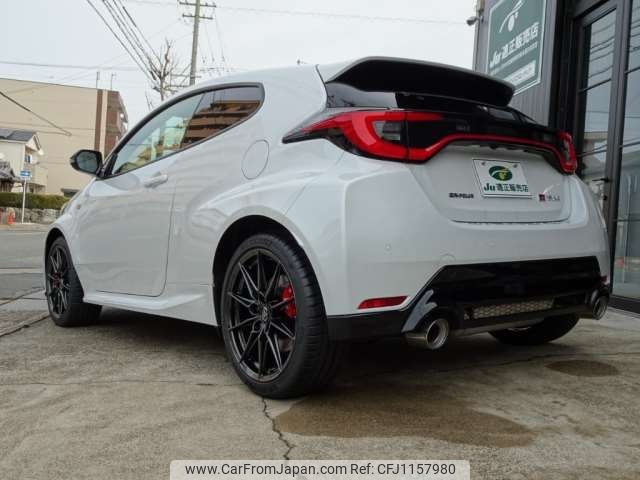toyota yaris 2025 CFJ1157980 image 2