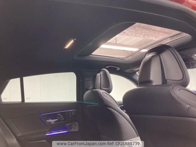 mercedes-benz glc-class 2024 CFJ1635739 image 2