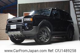 toyota land-cruiser-wagon 2025 CFJ1489258