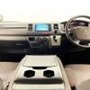 toyota hiace-van 2015 504928-923139 image 1