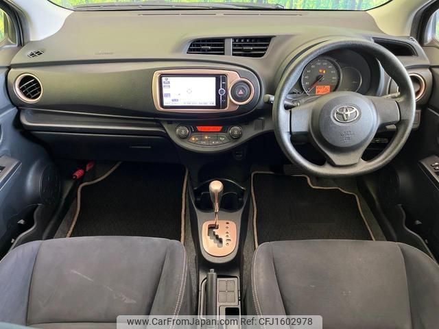 toyota vitz 2013 CFJ1602978 image 2
