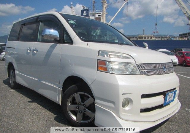 toyota voxy 2005 REALMOTOR_RK2022070578HD-10 image 2