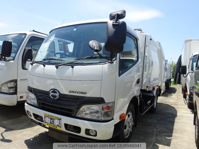 hino dutro 2015 GOO_NET_EXCHANGE_0900002A30240709W010 image 1