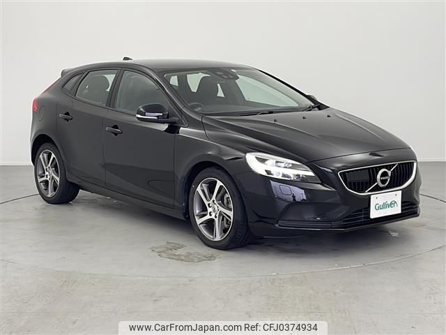 volvo v40 2017 -VOLVO--Volvo V40 LDA-MD4204T--YV1MVA8RDJ2463299---VOLVO--Volvo V40 LDA-MD4204T--YV1MVA8RDJ2463299- image 1