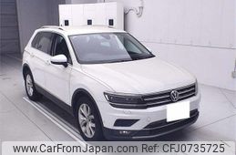 volkswagen tiguan 2019 CFJ0735725