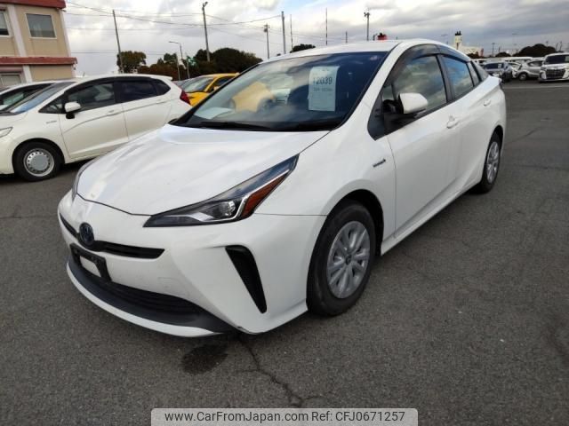 toyota prius 2019 quick_quick_DAA-ZVW51_ZVW51-6133845 image 1