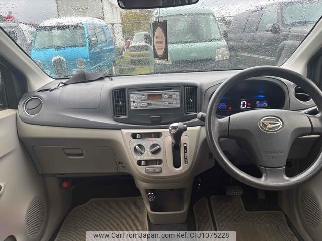 daihatsu mira-e-s 2012 GOO_JP_700080454630250423002 image 2