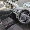 toyota isis 2012 quick_quick_DBA-ZGM11W_ZGM11-0016132 image 13