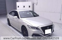 toyota crown 2019 CFJ1642539