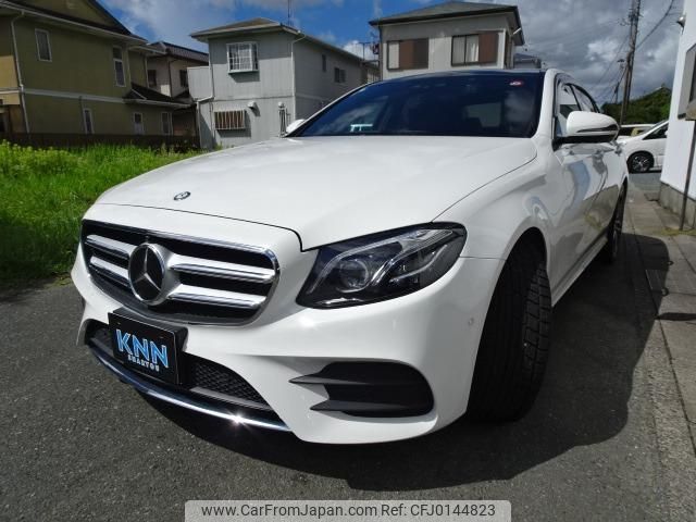 mercedes-benz e-class 2016 quick_quick_213045C_WDD2130452A018102 image 2