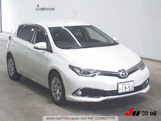 toyota auris 2016 -TOYOTA 【高知 330ﾏ1952】--Auris NZE181H--6023104---TOYOTA 【高知 330ﾏ1952】--Auris NZE181H--6023104- image 1