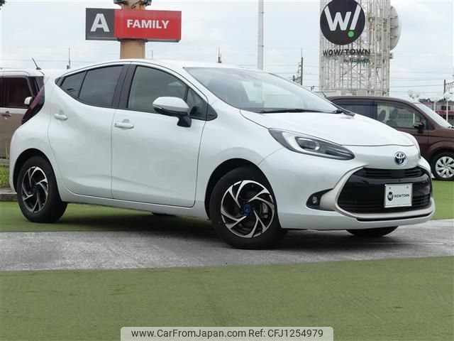 toyota aqua 2021 -TOYOTA--AQUA 6AA-MXPK11--MXPK11-2019004---TOYOTA--AQUA 6AA-MXPK11--MXPK11-2019004- image 1