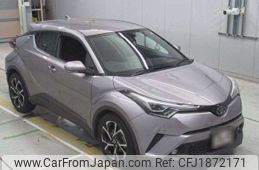 toyota c-hr 2018 CFJ1872171