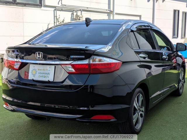 honda grace 2015 CFJ1706922 image 2
