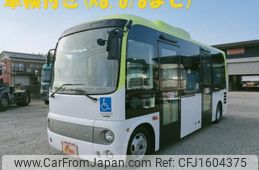 hino poncho 2013 CFJ1604375