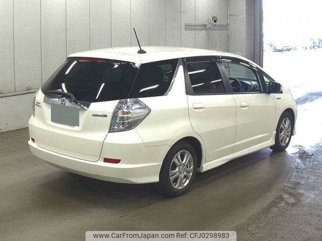 honda fit-shuttle-hybrid 2013 quick_quick_DAA-GP2_GP2-3111682 image 2