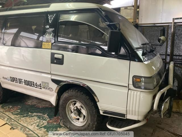 mitsubishi delica-starwagon 1991 CFJ1705045 image 1