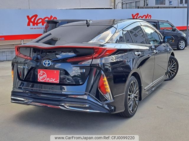 toyota prius-phv 2018 -TOYOTA--Prius PHV DLA-ZVW52--ZVW52-3096079---TOYOTA--Prius PHV DLA-ZVW52--ZVW52-3096079- image 2