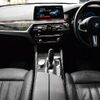 bmw 5-series 2017 quick_quick_DBA-JA20_WBAJA52090WC08127 image 2