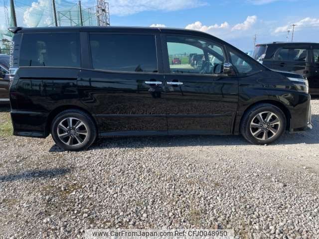 toyota voxy 2019 -TOYOTA--Voxy ZRR80W--ZRR80-0555361---TOYOTA--Voxy ZRR80W--ZRR80-0555361- image 2