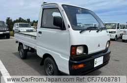 mitsubishi-minicab-truck-1994-2410-car_50779373-2d2e-4b80-94e2-abd1abc91ed0