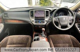 toyota crown 2015 504928-922111