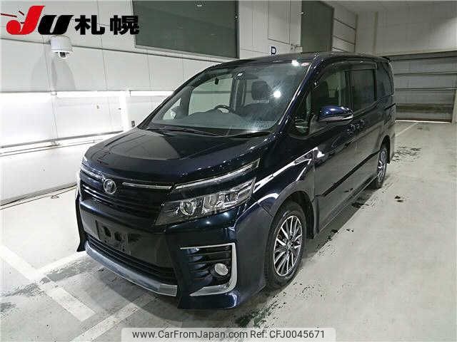 toyota voxy 2014 -TOYOTA--Voxy ZRR85W--0001737---TOYOTA--Voxy ZRR85W--0001737- image 1