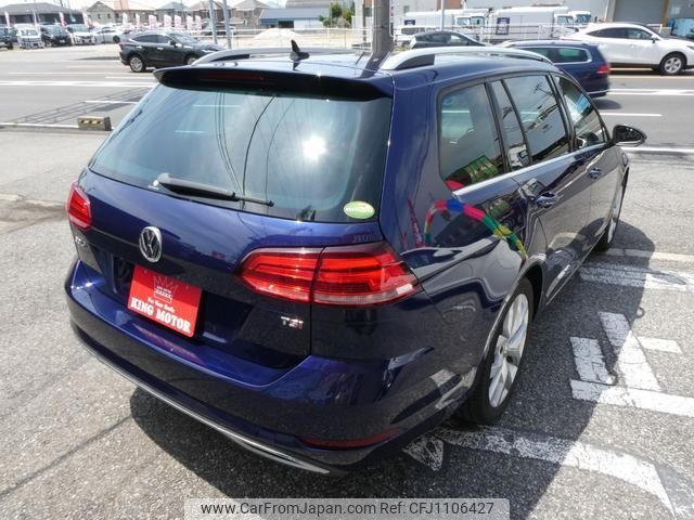 volkswagen golf-variant 2018 quick_quick_AUCHP_WVWZZZAUZJP517821 image 2