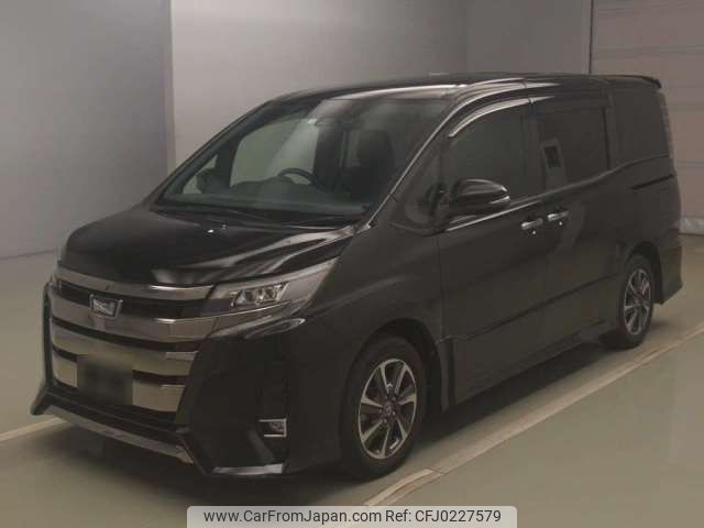 toyota noah 2019 -TOYOTA--Noah DBA-ZRR80W--ZRR80-0586079---TOYOTA--Noah DBA-ZRR80W--ZRR80-0586079- image 1