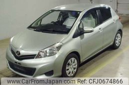 toyota vitz 2013 -TOYOTA--Vitz DBA-NSP130--NSP130-2142797---TOYOTA--Vitz DBA-NSP130--NSP130-2142797-