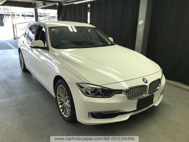 bmw 3-series 2014 -BMW--BMW 3 Series LDA-3D20--WBA3D36040-NS42218---BMW--BMW 3 Series LDA-3D20--WBA3D36040-NS42218- image 1