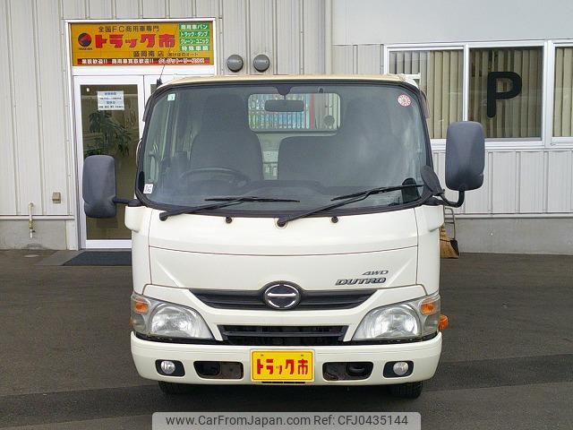 hino dutro 2016 GOO_NET_EXCHANGE_0903894A30241030W003 image 2