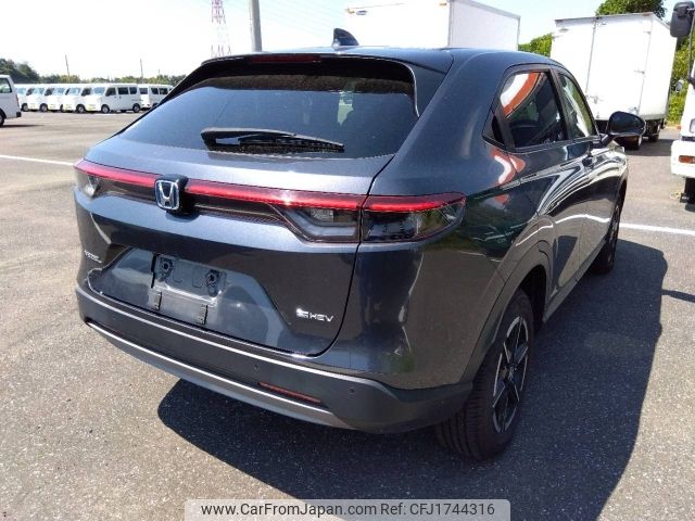 honda vezel 2022 CFJ1744316 image 2