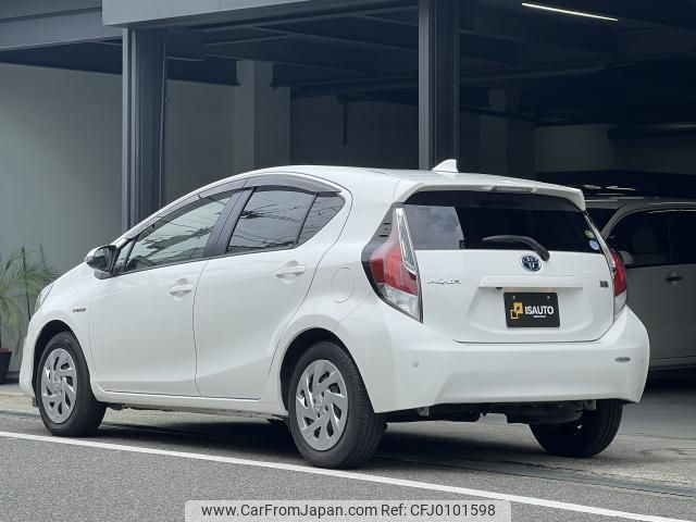 toyota aqua 2015 quick_quick_DAA-NHP10_NHP10-6472583 image 2