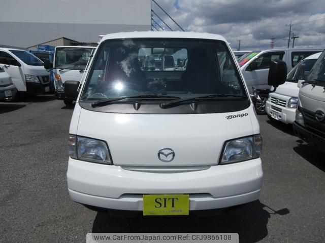 mazda bongo-truck 2017 GOO_NET_EXCHANGE_0540197A30240606W003 image 2