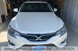 toyota mark-x 2013 CFJ1683926