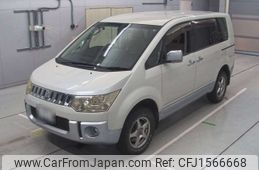 mitsubishi delica-d5 2011 CFJ1566668