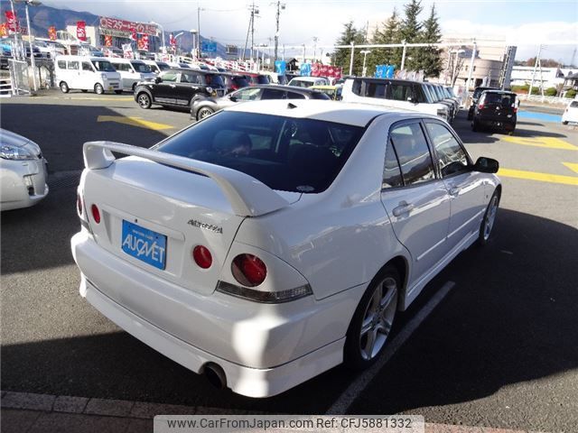 Used TOYOTA ALTEZZA 2002 GXE100098255 in good condition for sale