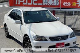 toyota altezza 2004 GOO_JP_700070667430250613001