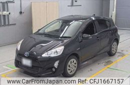 toyota aqua 2017 CFJ1667157