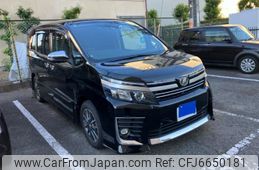 toyota voxy 2017 -TOYOTA--Voxy DBA-ZRR80W--ZRR80-0305658---TOYOTA--Voxy DBA-ZRR80W--ZRR80-0305658-