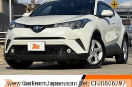 toyota c-hr 2017 -TOYOTA--C-HR DAA-ZYX10--ZYX10-2008036---TOYOTA--C-HR DAA-ZYX10--ZYX10-2008036-