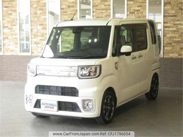 daihatsu wake 2018 CFJ1796054 image 1