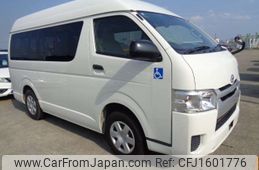 toyota regiusace-van 2019 CFJ1601776
