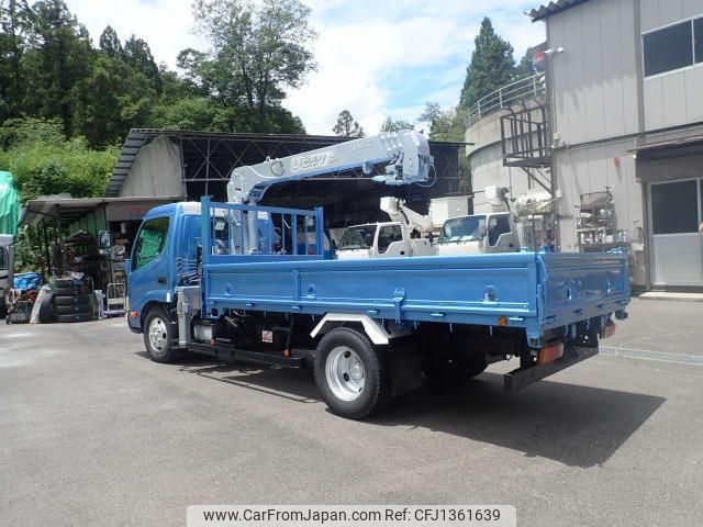 hino dutro 2011 quick_quick_SKG-XZU650M_XZU650-0001298 image 2