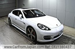 porsche panamera 2010 CFJ1380437