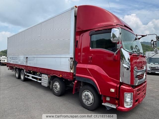 isuzu giga 2016 CFJ1831464 image 1